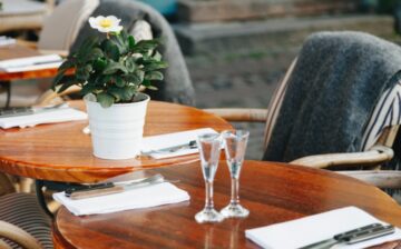 restaurant tables with cozy decor