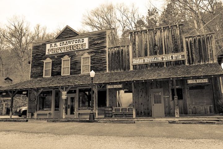 old building in arkansas